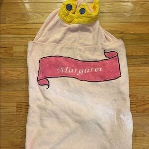 “Princess Margaret” Embroidered Pink Hooded Towel